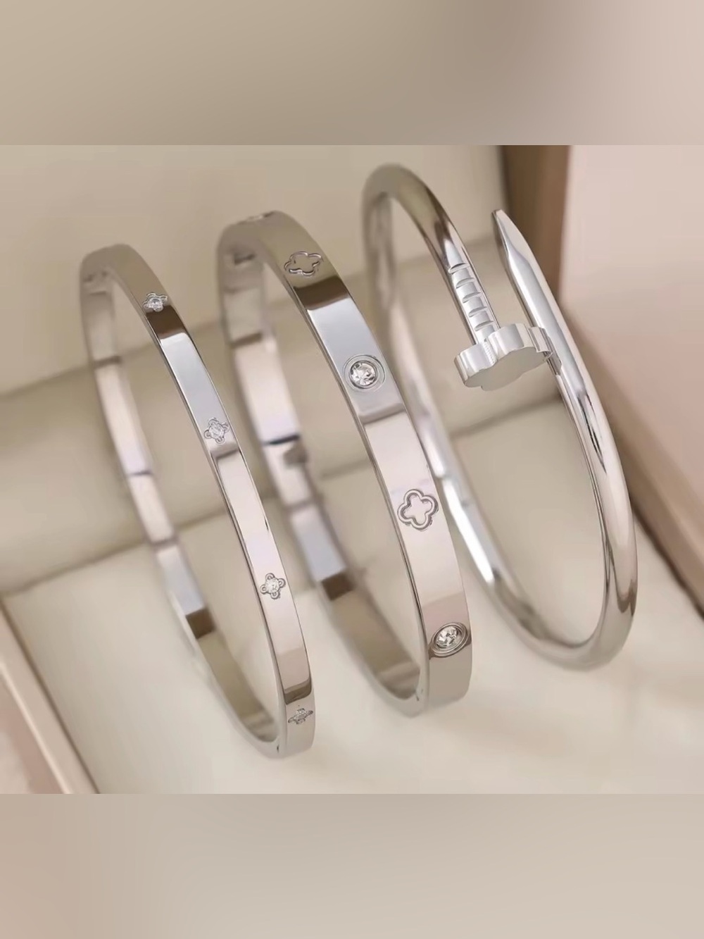 Nail Motif Bangle Bracelet Set of 3 Silver